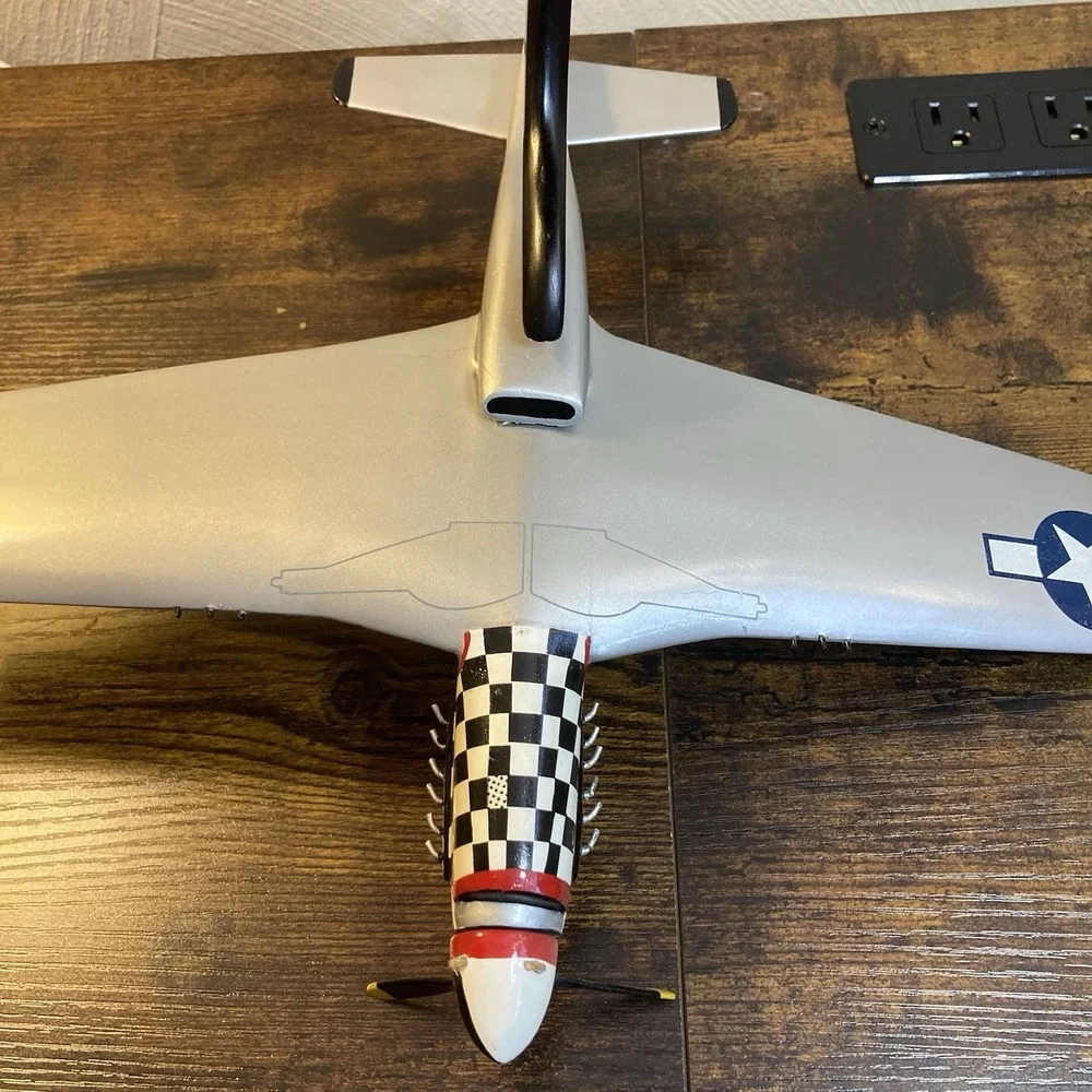 USAAF P-51D Mustang Big Beautiful Doll WWII Desk 1/32 Model Plane *See Details*‎